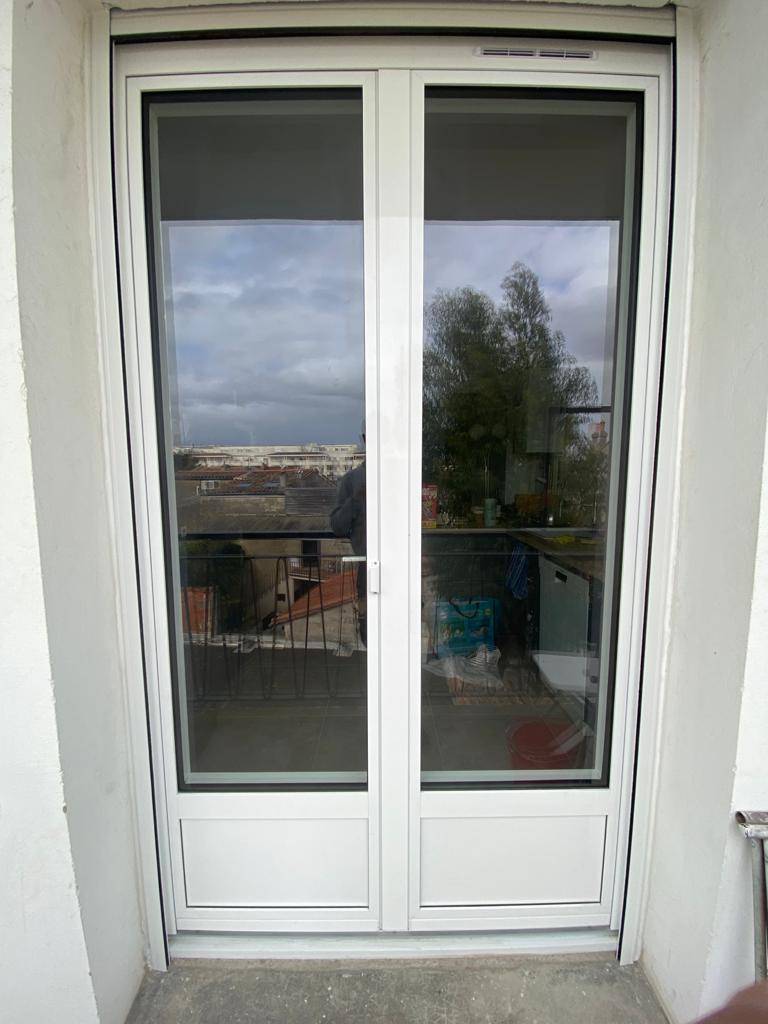 Rénovation fenêtres aluminium sur mesure  Bordeaux
